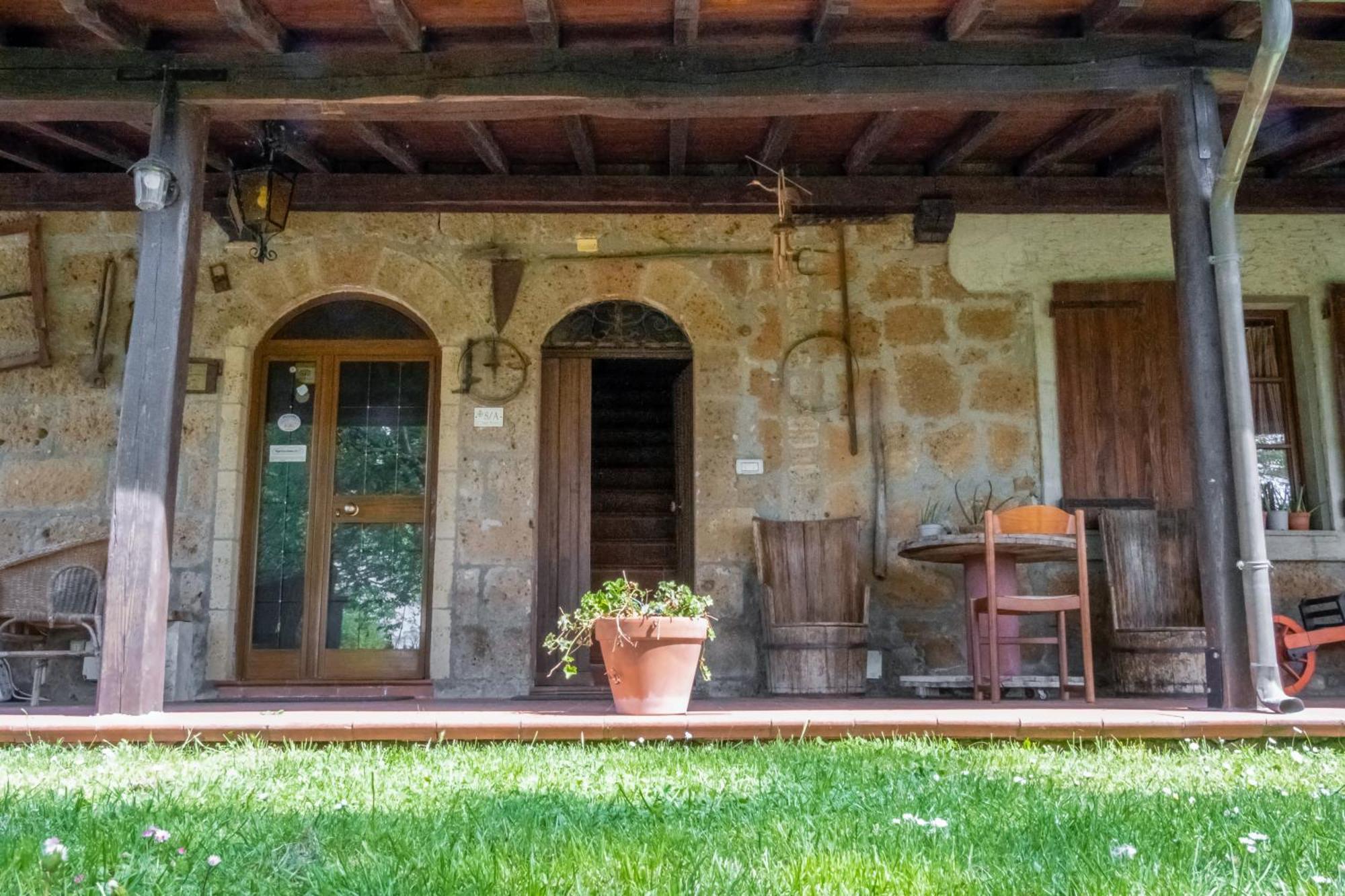 Bio Agriturismo Aia Del Tufo Sorano  Exteriör bild